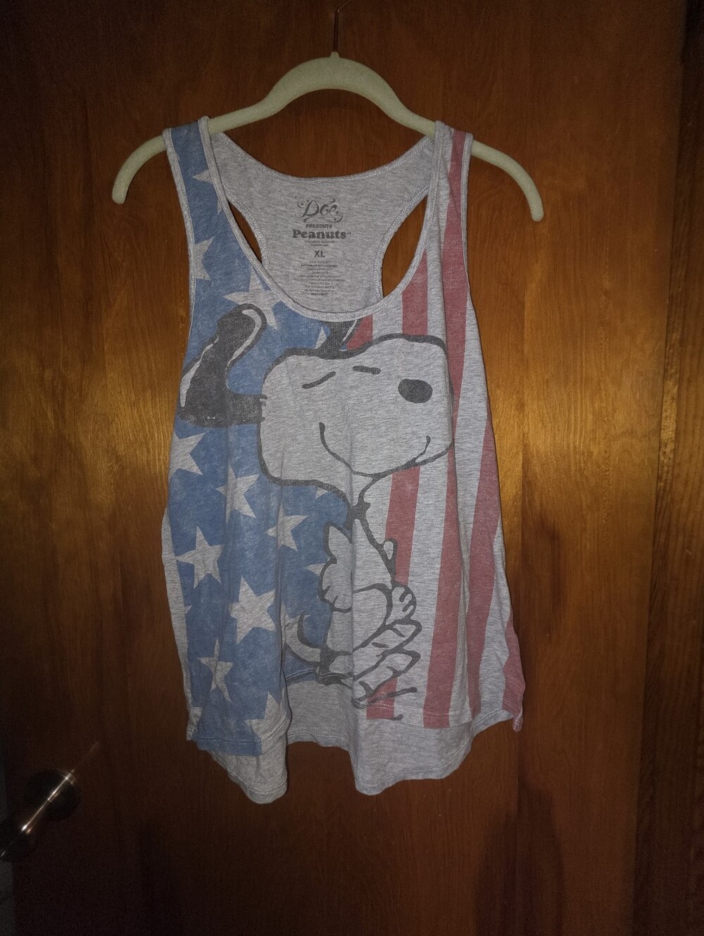 Peanuts Sleeveless Snoopy Flag Tank - Gray/Red/Blue - Picture 2 of 5